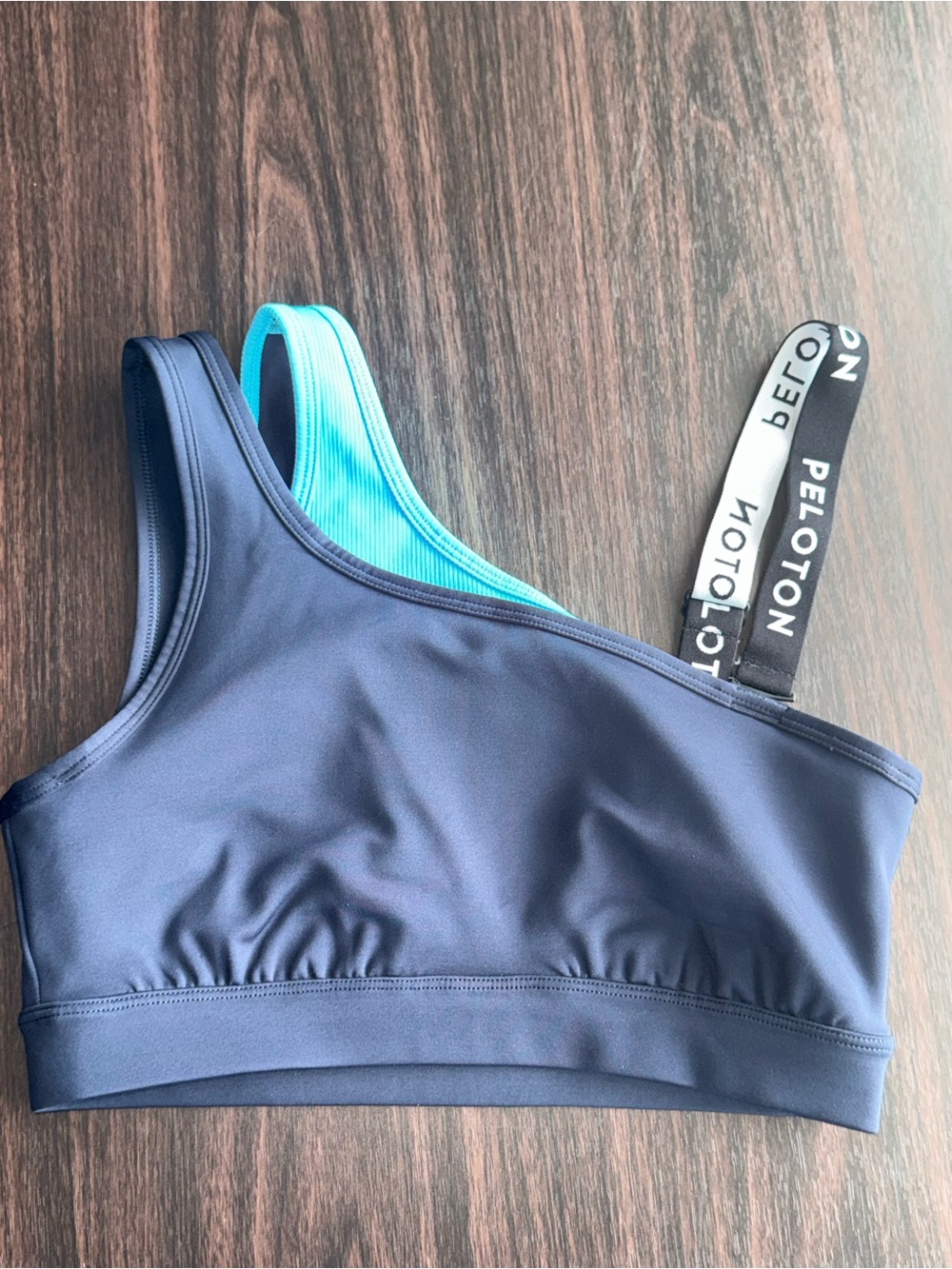 Peloton 2-Piece Set One-Shoulder Sports Bra + 8" Biker Shorts Size S/M - Picture 8 of 13